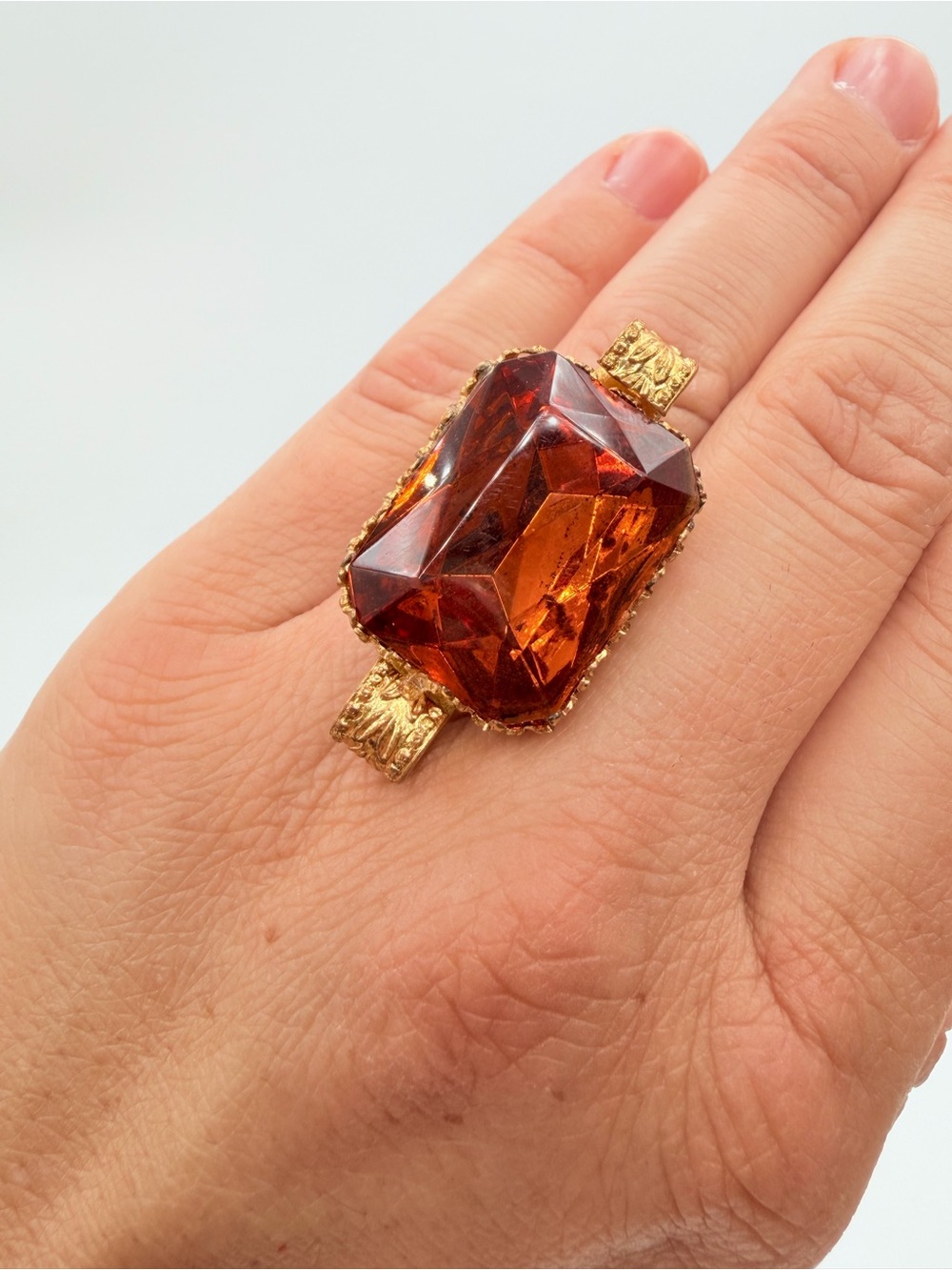 Vintage Amber Orange Glass Cocktail Ring – Adjustable Gold Tone Statement Ring